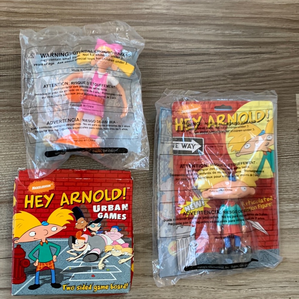 Hey Arnold Shortman Helga Pataki HeyArnold Action Figure & Urban Game Bundle New
